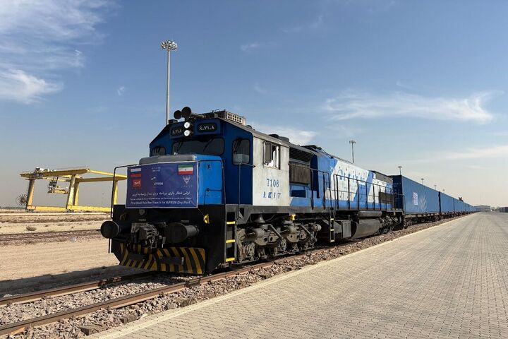 صرفه‌جویی ۱.۵ میلیارد دلاری با حمل‌ونقل ریلی